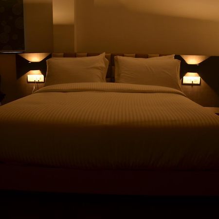 Hotel Aura シロン エクステリア 写真