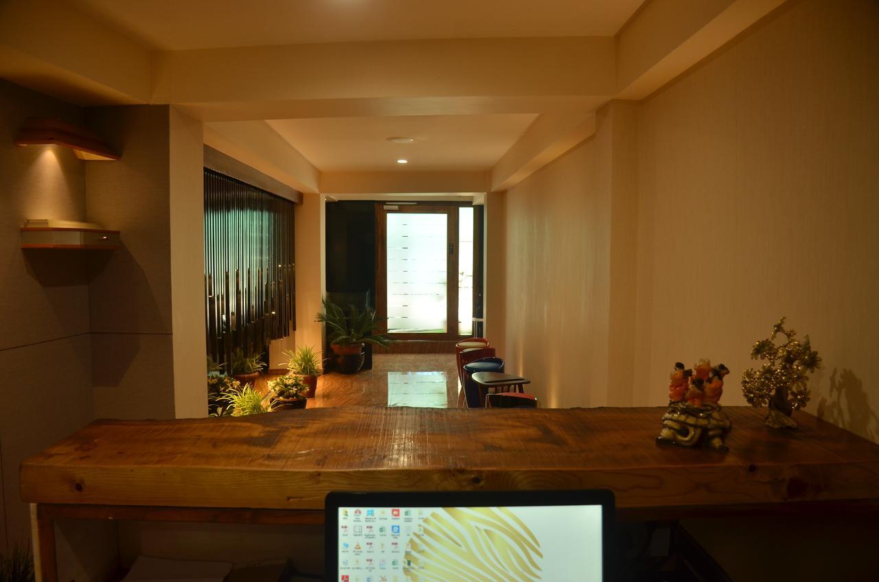 Hotel Aura シロン エクステリア 写真