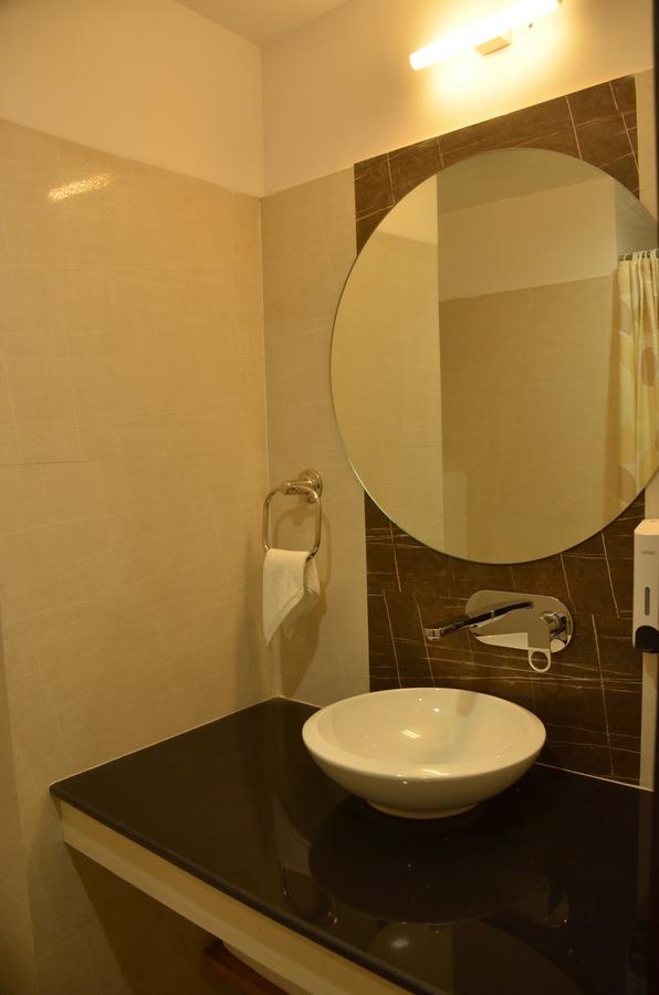 Hotel Aura シロン エクステリア 写真