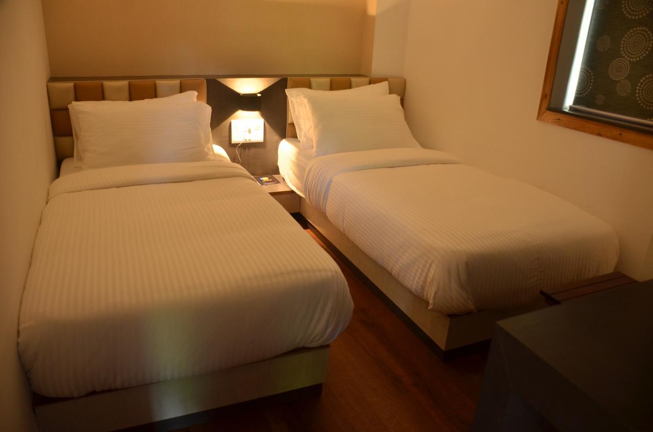 Hotel Aura シロン エクステリア 写真
