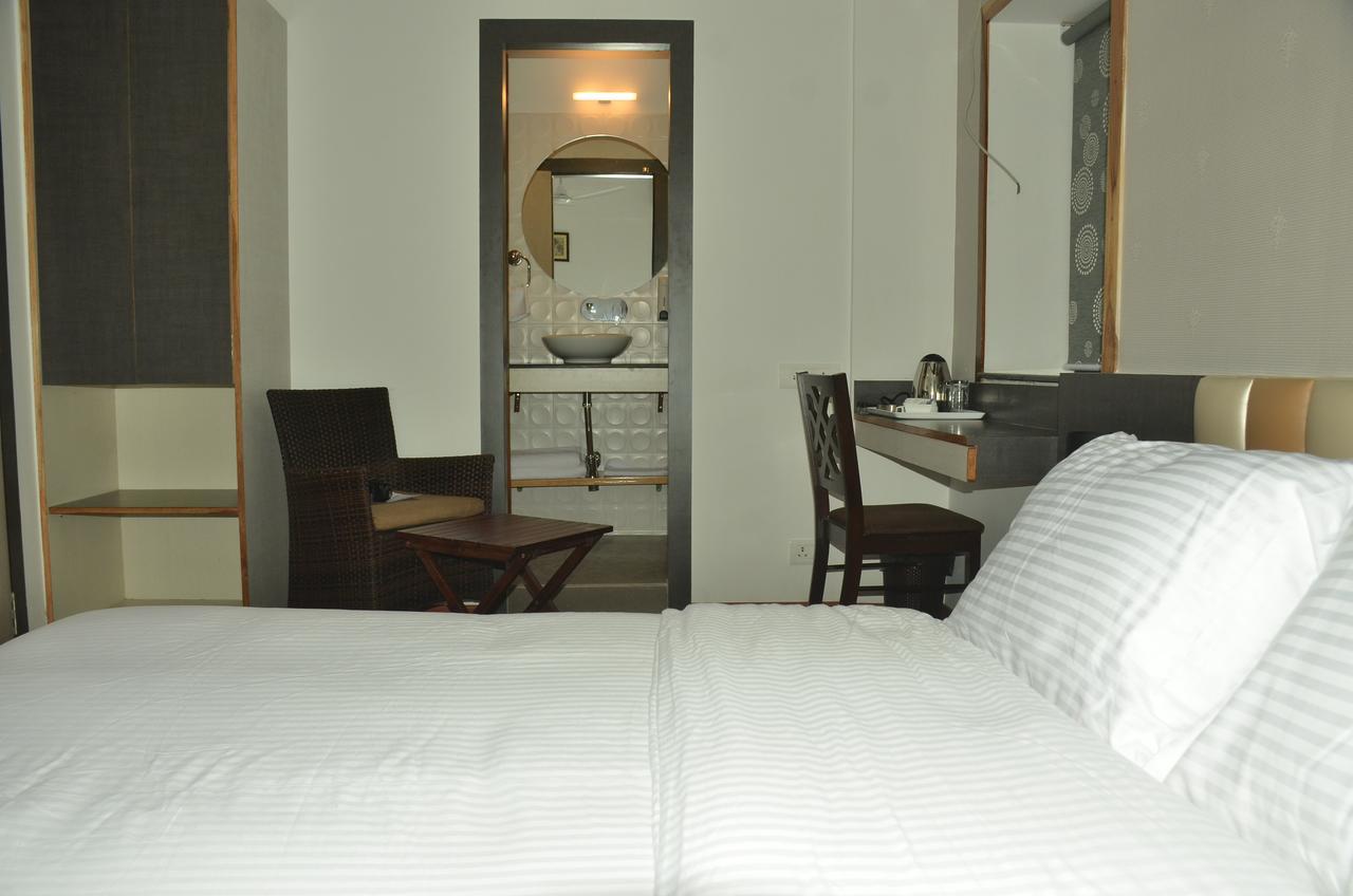 Hotel Aura シロン エクステリア 写真